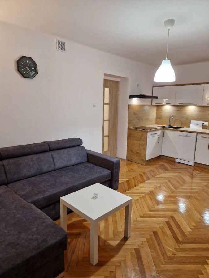 Apartament W Centrum Prudnik Bagian luar foto